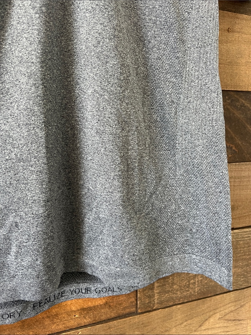 Lululemon Athletica Men's Metal Vent Tech Polo Shirt in Gray Size Small - Picture 3 of 7